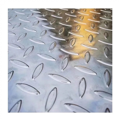 DIN স্ট্যান্ডার্ড 3.0mm 3.5mm 3.75mm 4.0mm গরম ঘূর্ণিত গ্যালভানাইজড প্যাটার্ন প্লেট নির্মাণের জন্য