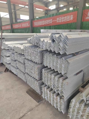 ডিকোলিং সার্ভিস 50x50x5 এঙ্গেল স্টিল এএসটিএম এ 36 এ 53 কিউ 235 কিউ 345 কার্বন সমান 2 ইঞ্চি গ্যালভানাইজড আয়রন এল আকৃতির 250x250 হালকা ইস্পাত এঙ্গেল বার