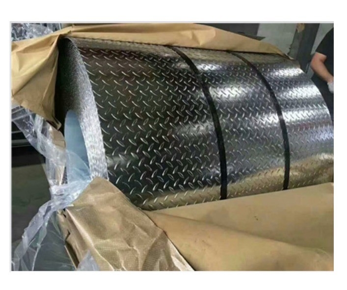 কাস্টমাইজড 40g / মি 2 জিংক স্তর গ্যালভানাইজড প্যাটার্ন ইস্পাত প্লেট সঙ্গে এবং 13.75mm বেধ